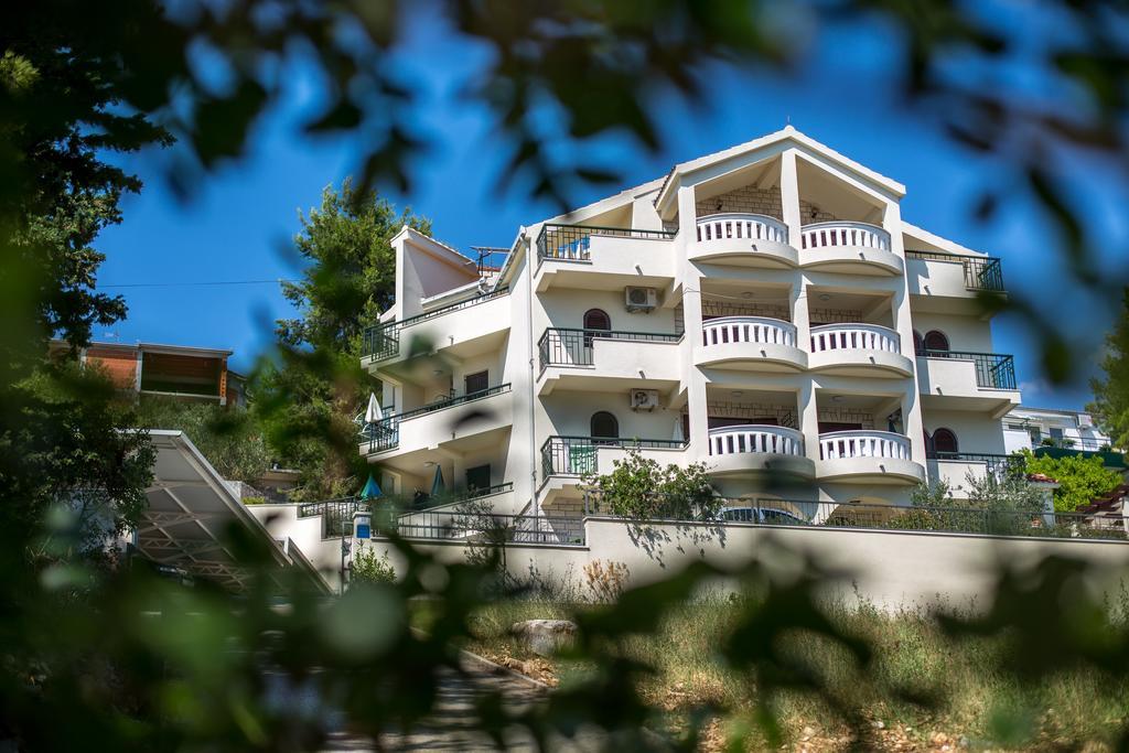 Villa Fani - Apartments In Trogir Luaran gambar
